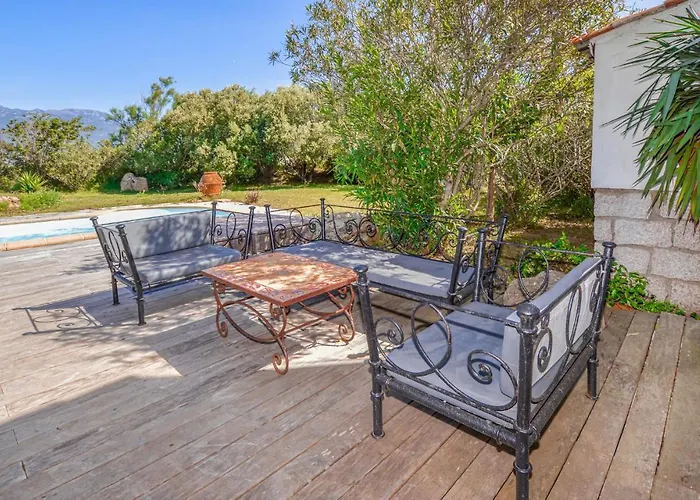 Dom wakacyjny Gorgeous In Figari (Corsica)